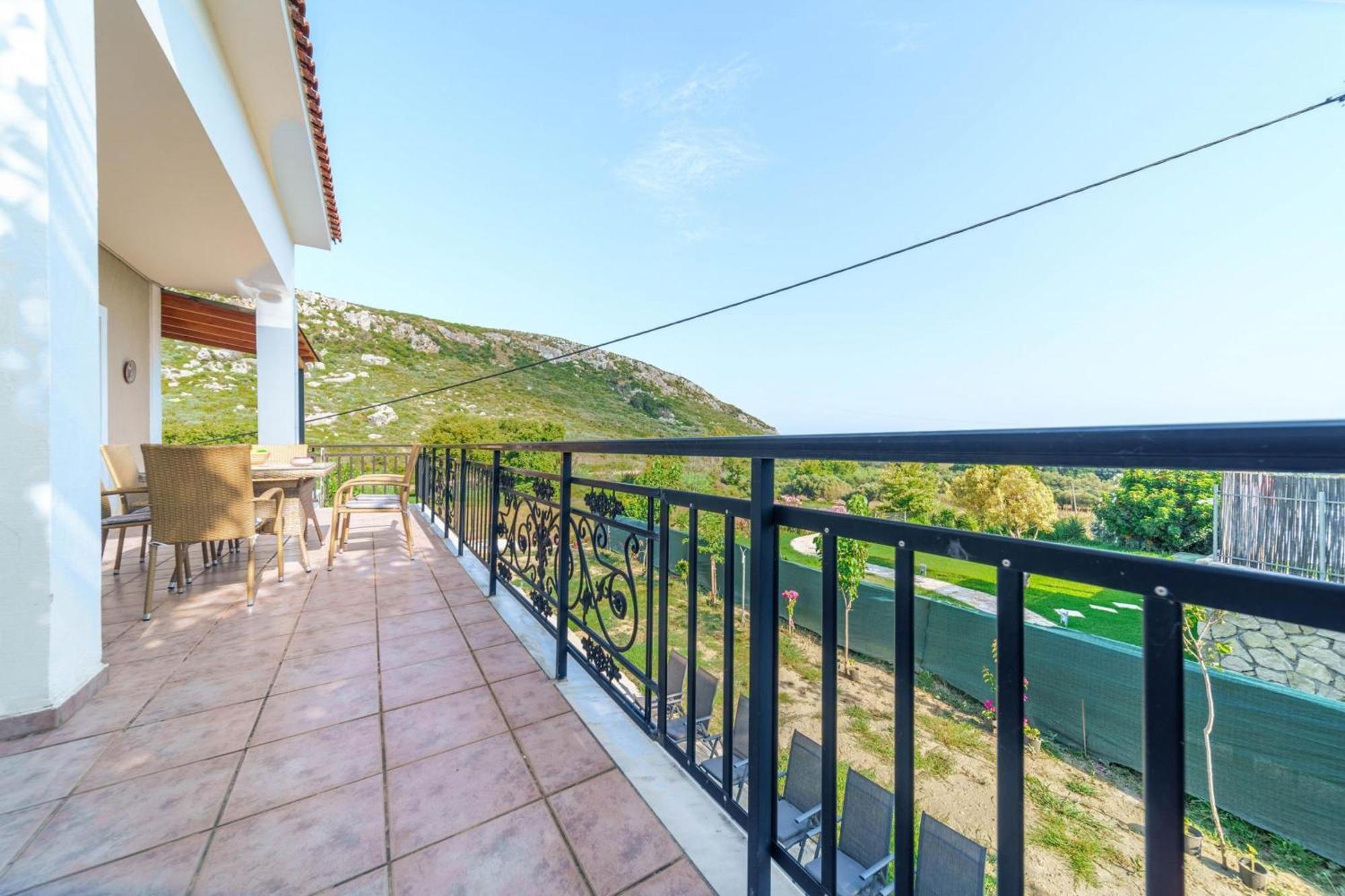 Iphigenia Apartments At Кателиос Экстерьер фото