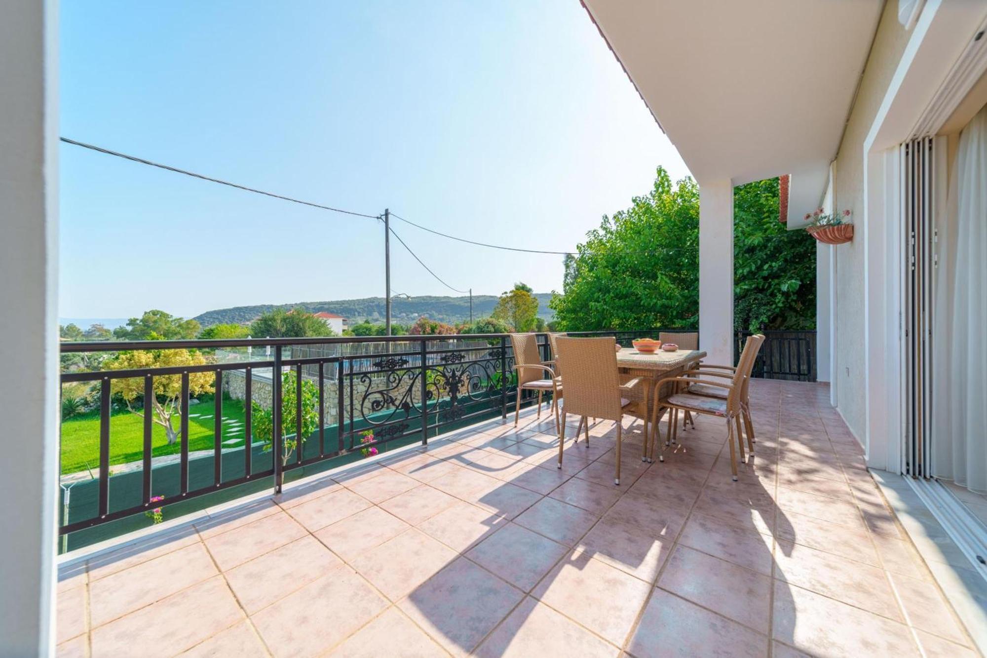 Iphigenia Apartments At Кателиос Экстерьер фото